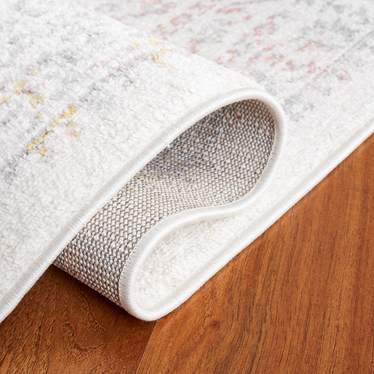 Layla 103 Rug | Safavieh - LAY103