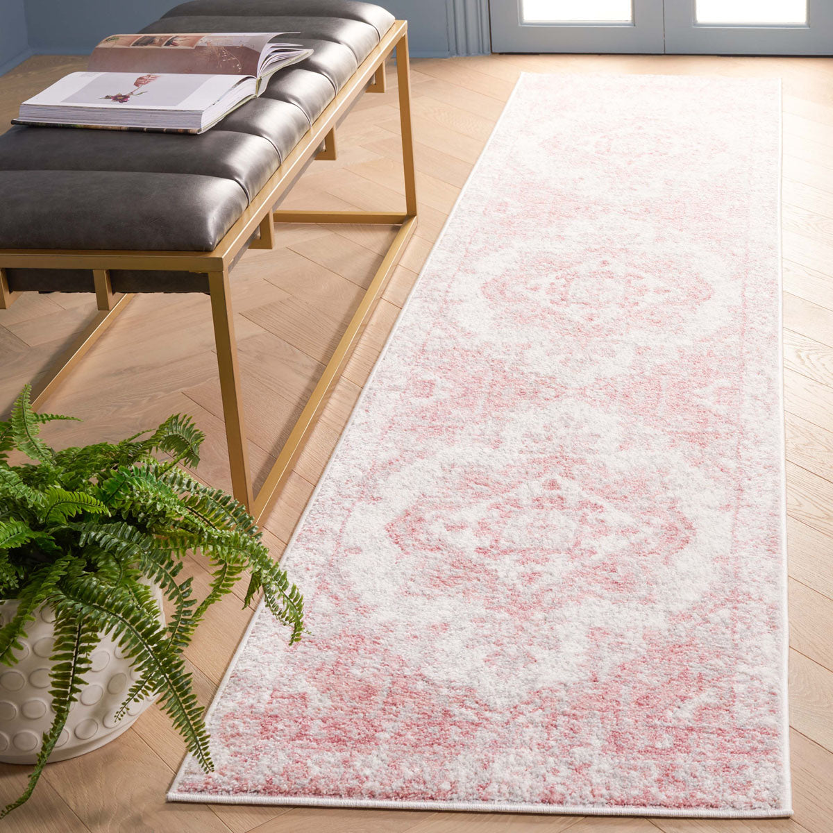 Layla 104 Rug | Safavieh - LAY104